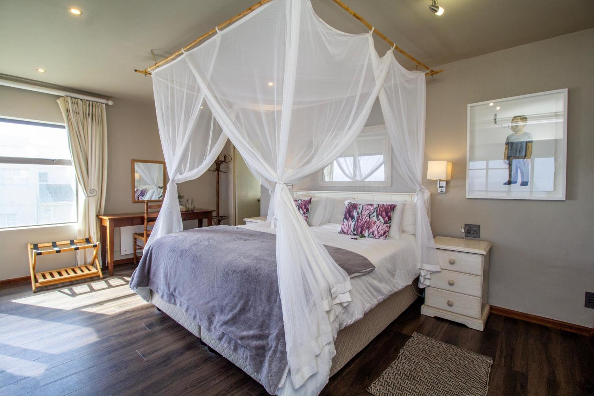 Whale Huys Luxury Oceanfront Eco Villa Gansbaai Extérieur photo