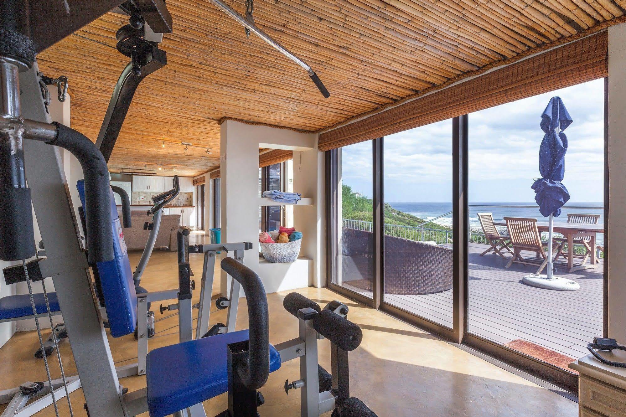 Whale Huys Luxury Oceanfront Eco Villa Gansbaai Extérieur photo